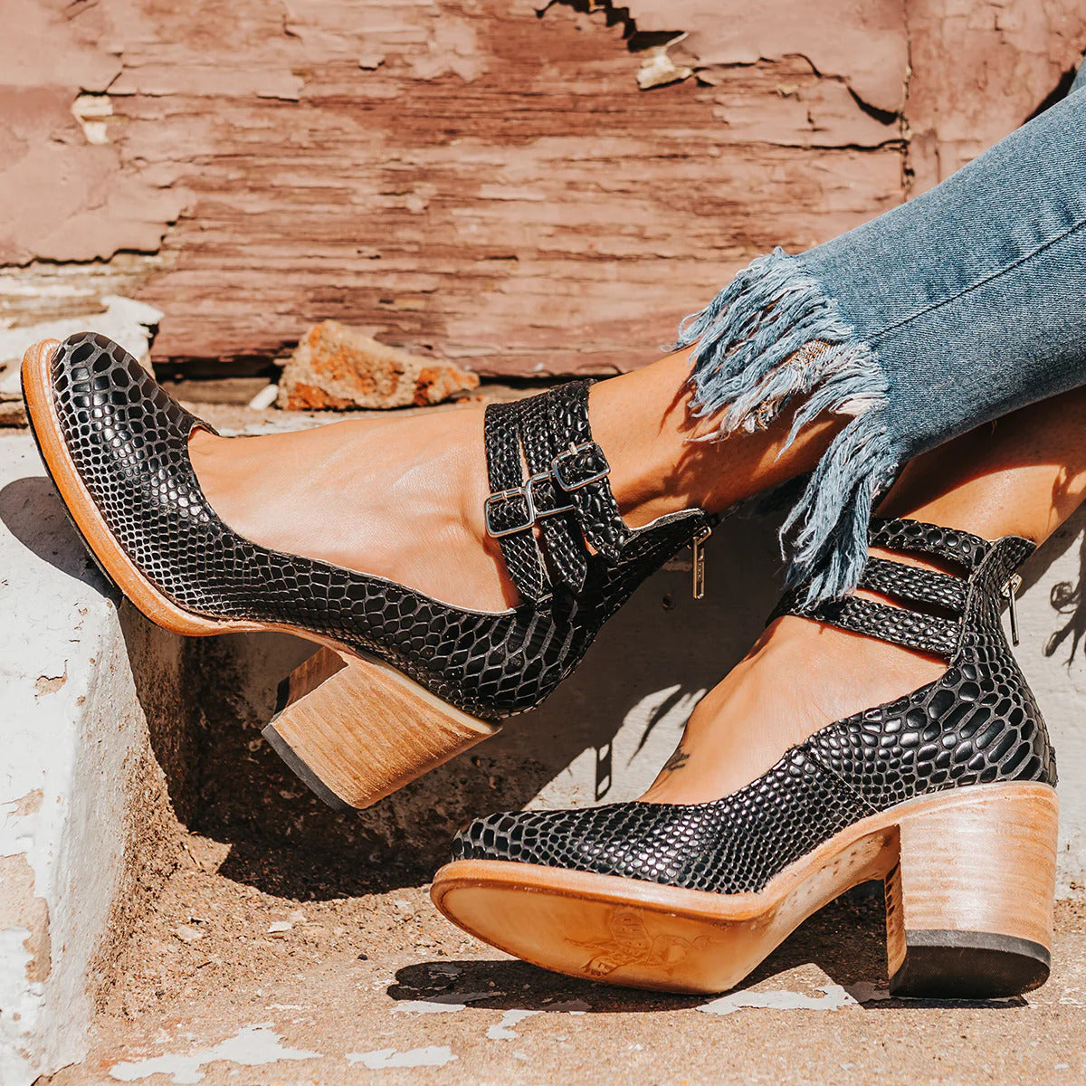 Megan – Leather Comfort Heels