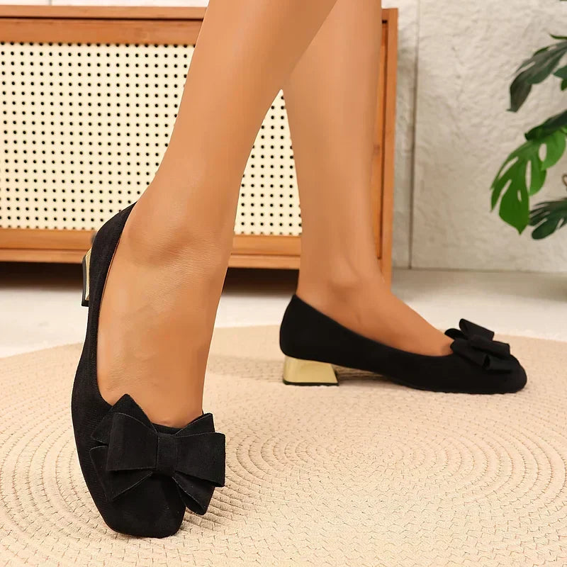 Linda – Bow Block Heel Pumps