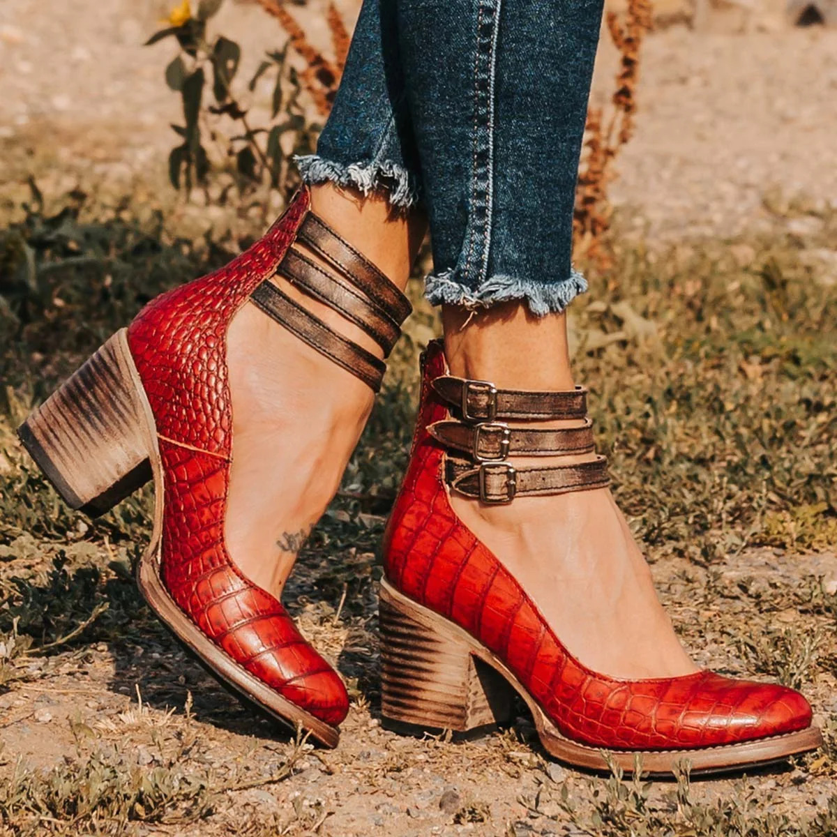 Megan – Leather Comfort Heels
